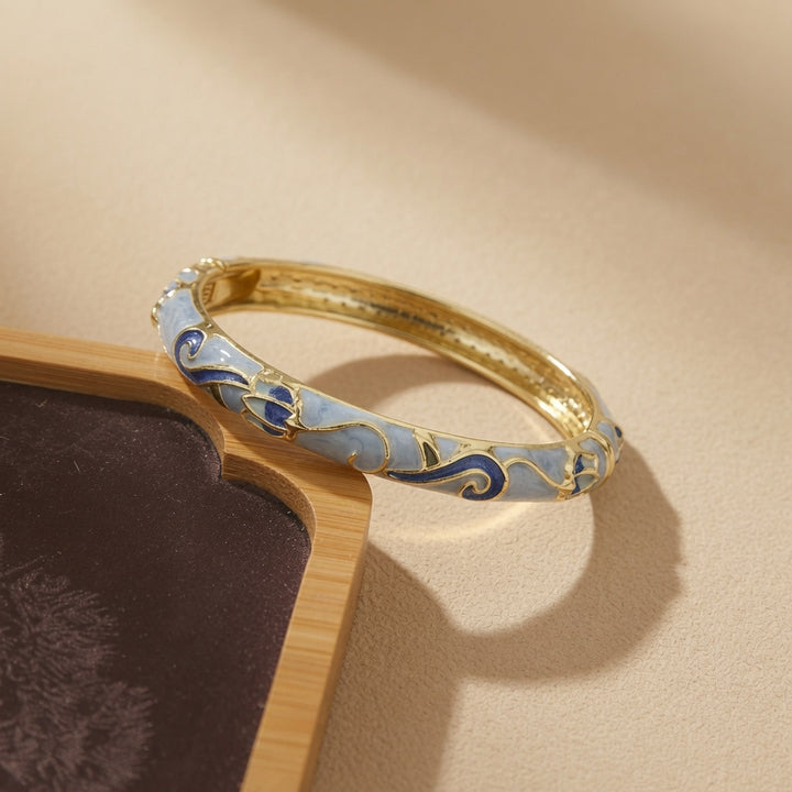 Vintage Enamel Floral Bangle