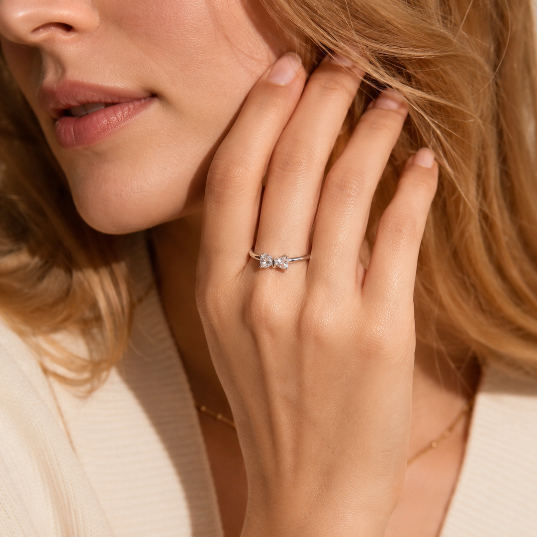 Heart Zircon Bow Ring