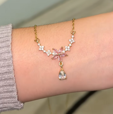 Star Flower Crystal Necklace