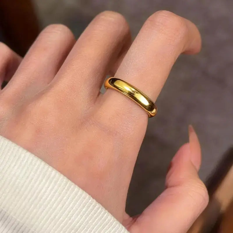 Minimalist Band Ring