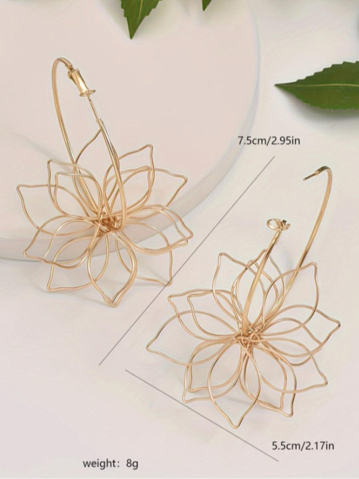 Gold Floral Wire Hoop Earrings