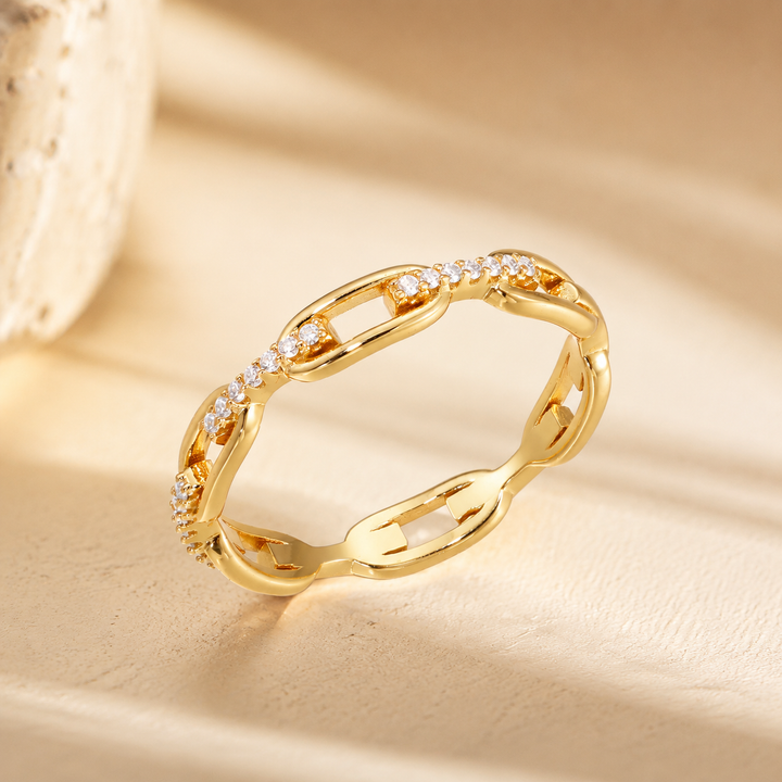 Luxury CZ Chain Band Ring