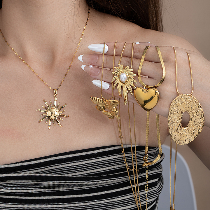 Modern Muse Necklace