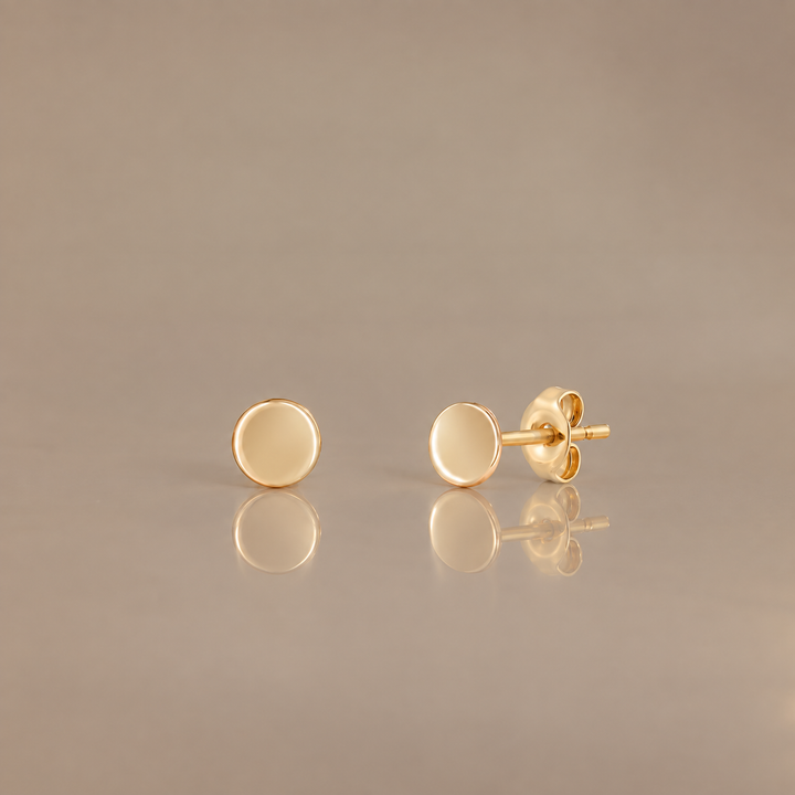 Minimal Round Disc Stud Earrings