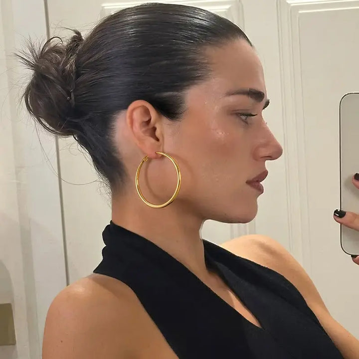 Minimal Gold Hoop Earrings