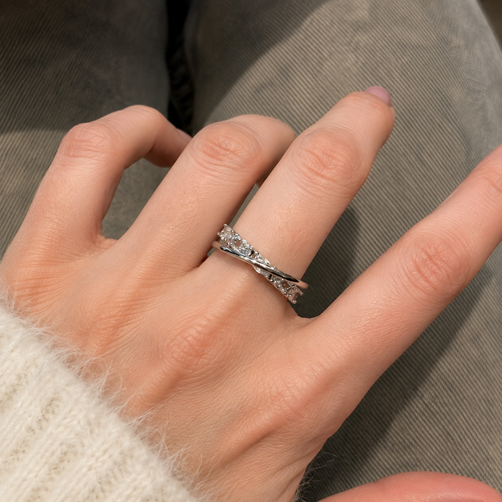 Cubic Zirconia Twist Ring