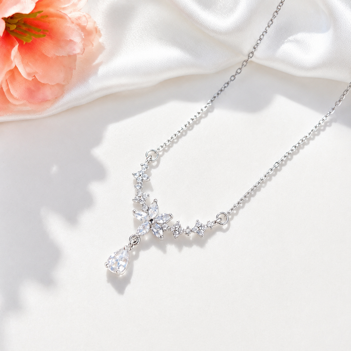 Star Flower Crystal Necklace