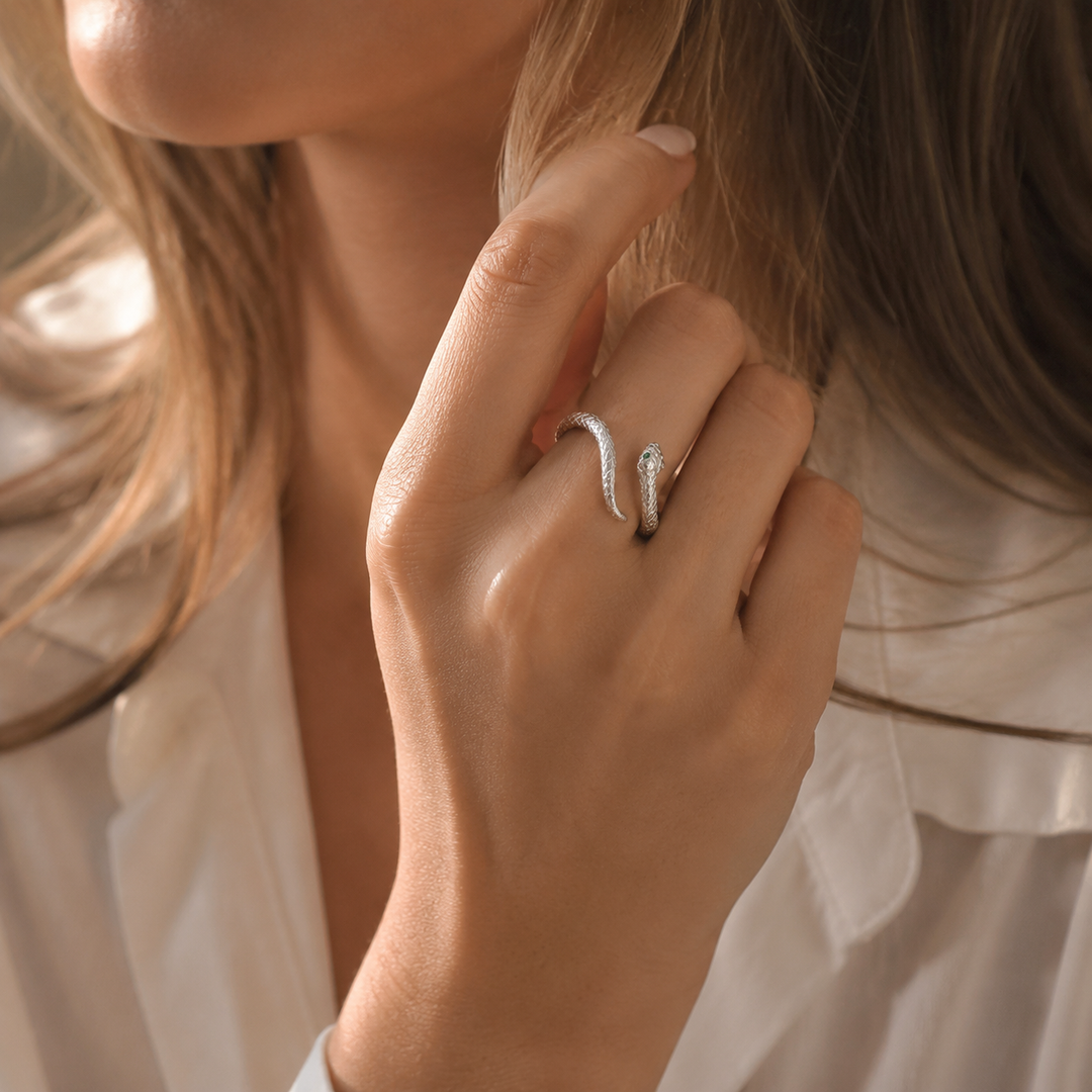 Dainty Snake Zircon Open Ring