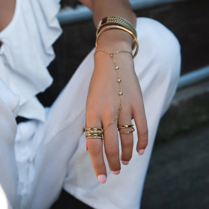 Zircon Layered Ring