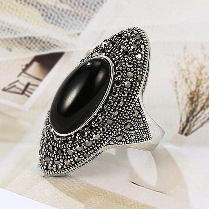 Vintage Black Gemstone Shield Ring