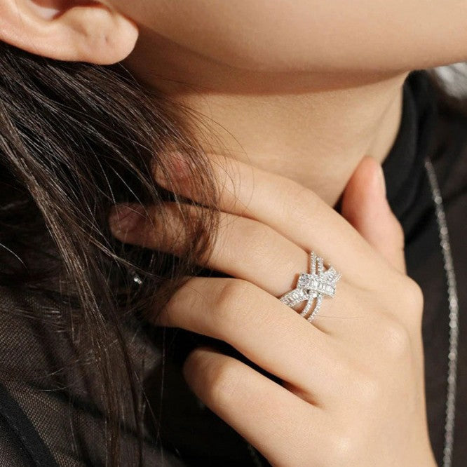 Crystal Twist Pavé Statement Ring