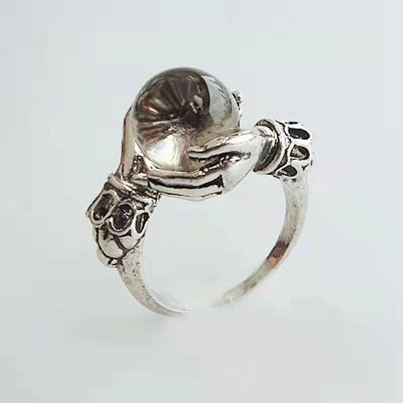 Witch Knot Ring