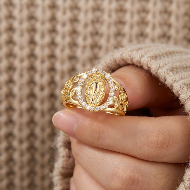 Vintage Virgin Mary Zircon Ring