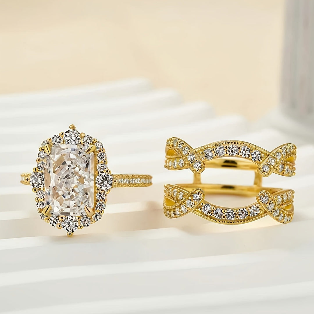Cushion-Cut Halo Bridal Ring Set
