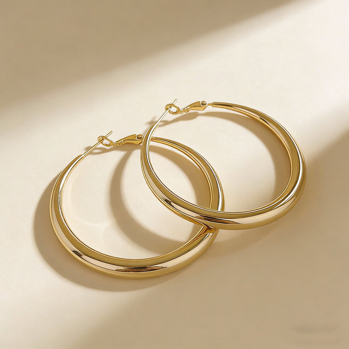 Minimal Gold Hoop Earrings