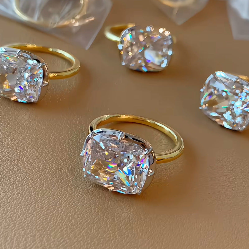 Cushion Sparkle Ring
