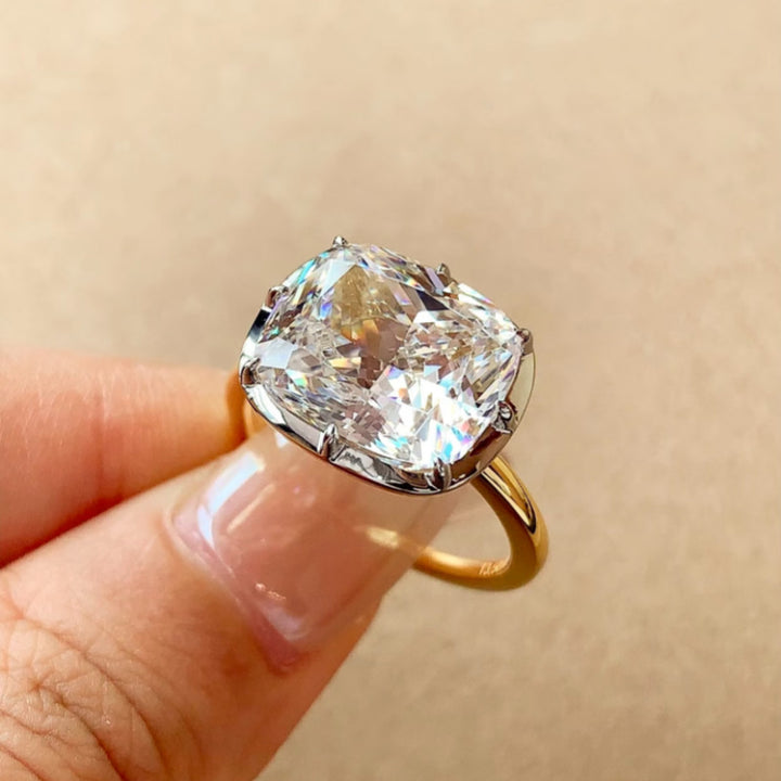 Cushion Sparkle Ring