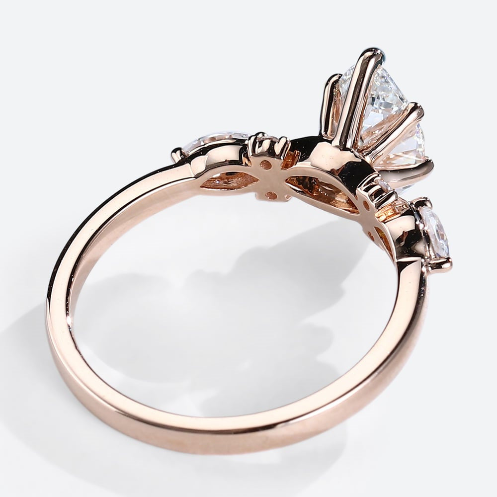 Annie Zircon Ring
