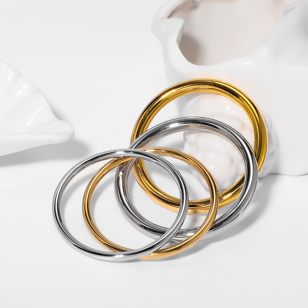 Minimalist Smooth Bangle Bracelet