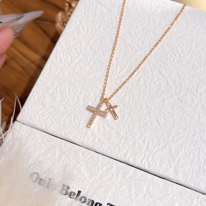 Minimal Cross Pendant Necklace
