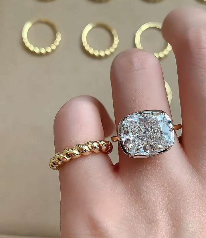 Cushion Sparkle Ring