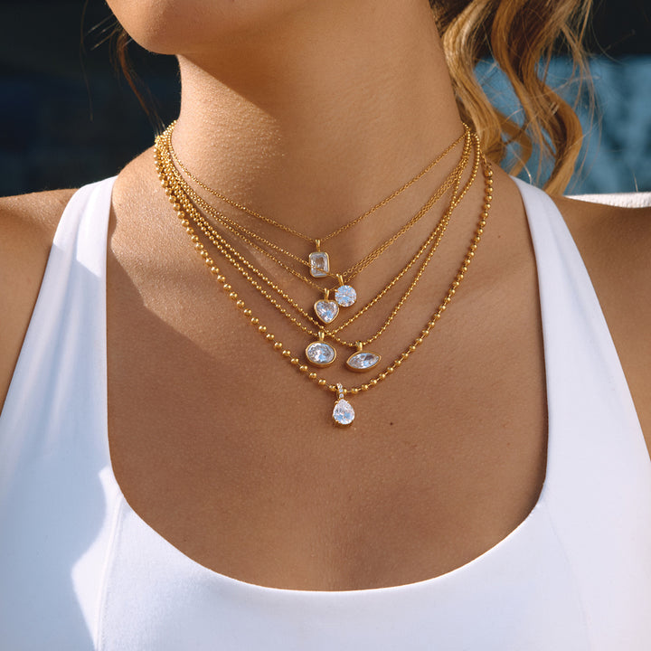 Luminous Bezel Pendant Necklace