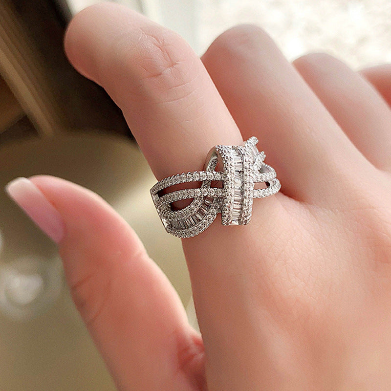 Crystal Twist Pavé Statement Ring