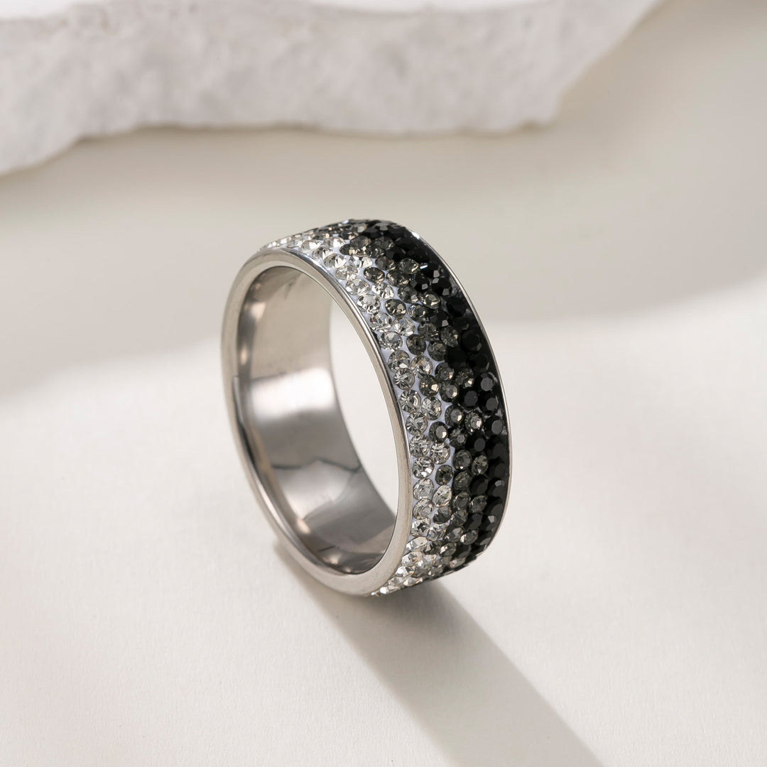 Sparkling Pavé Band Ring