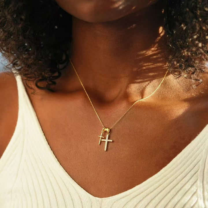 Minimal Cross Pendant Necklace