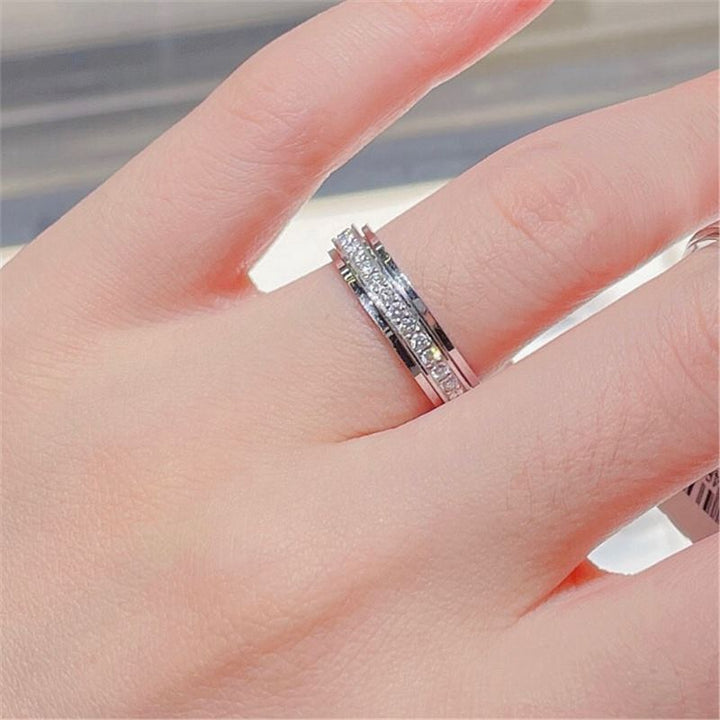 Rotating Zircon Ring