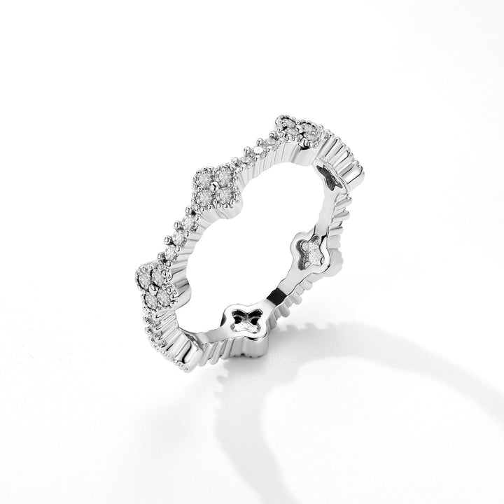 Emerald Clover Vine Ring