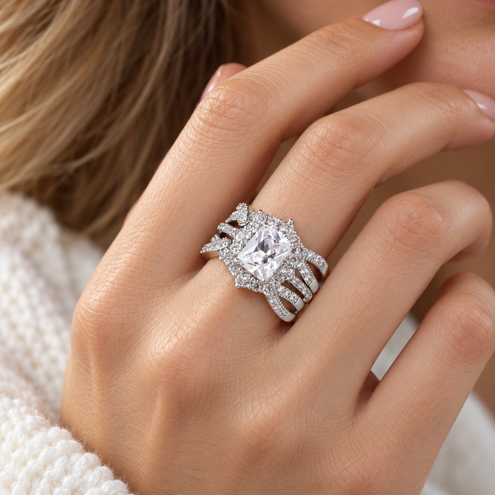 Cushion-Cut Halo Bridal Ring Set