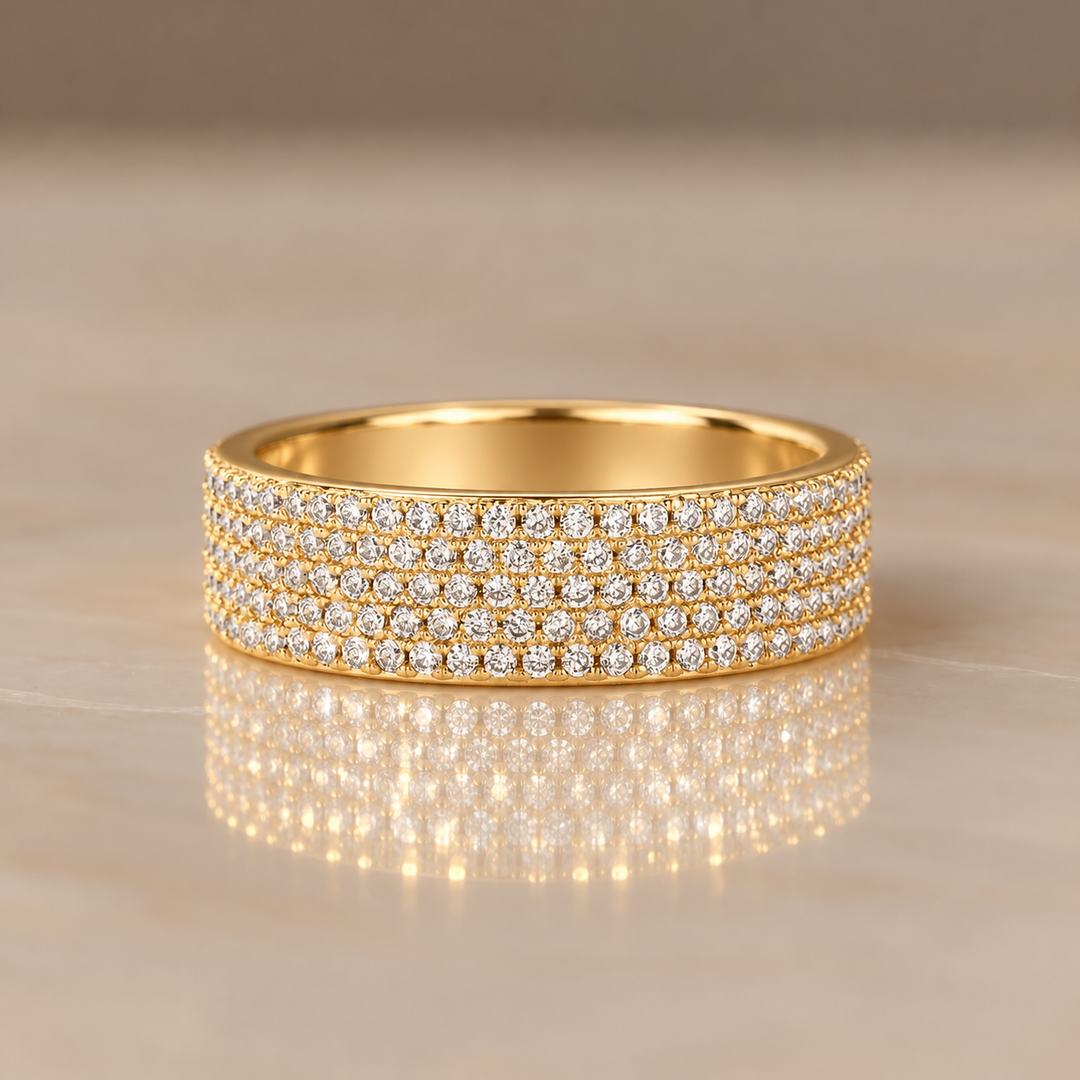 Sparkling Pavé Band Ring