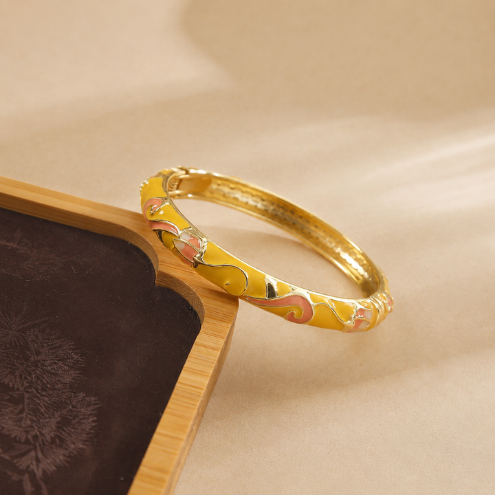 Vintage Enamel Floral Bangle