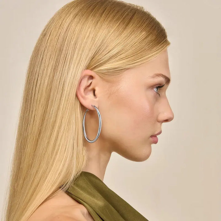 Minimal Gold Hoop Earrings