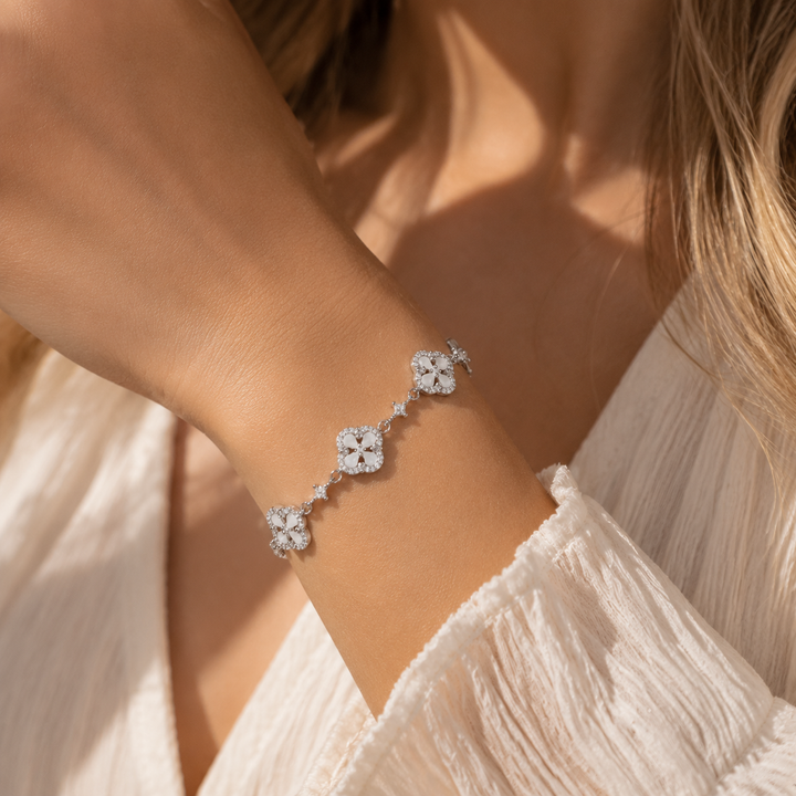 Lucky Clover Zircon Bracelet