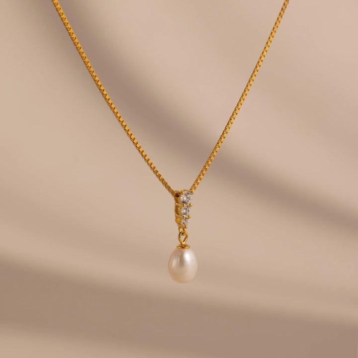 Pearl Drop Crystal Necklace