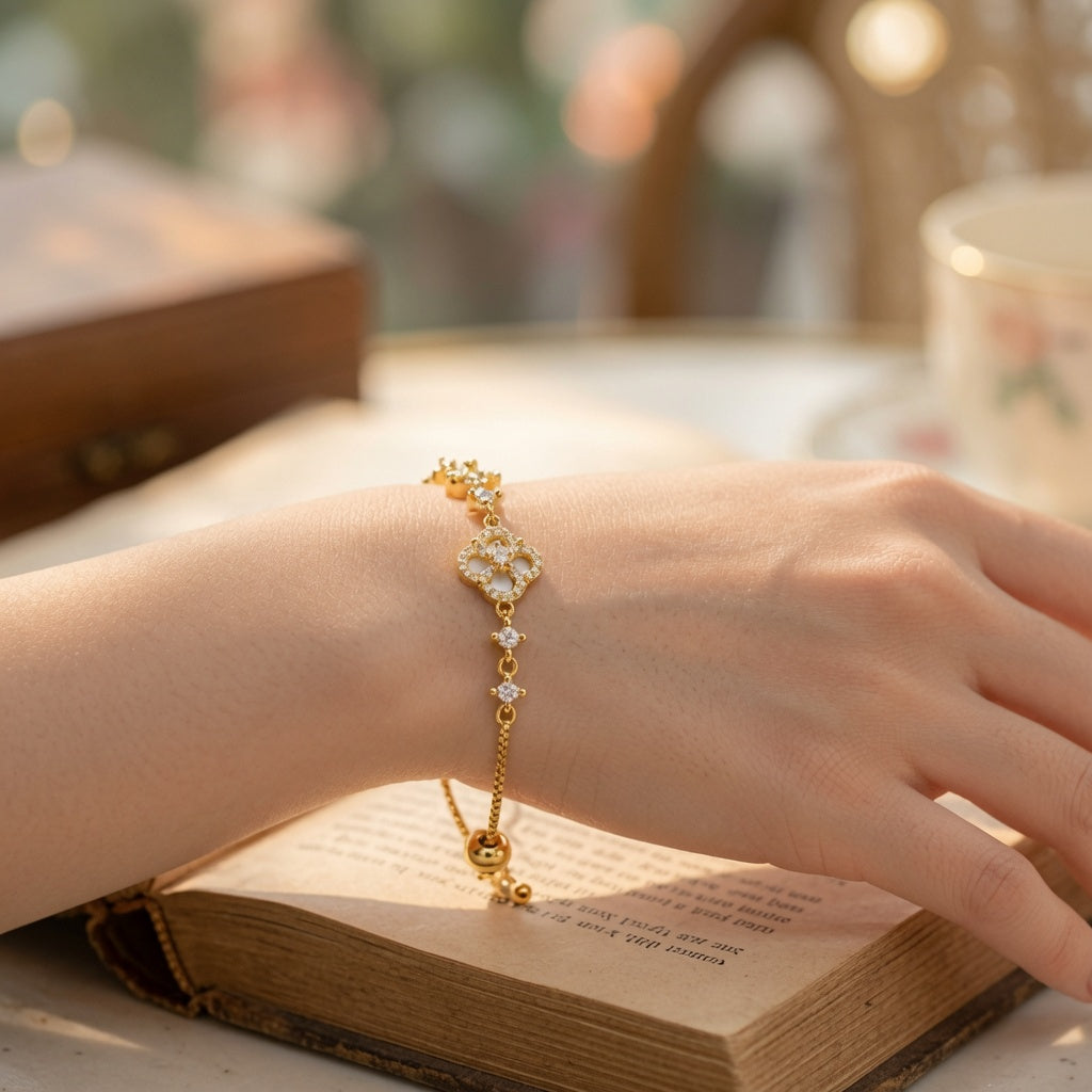 Lucky Clover Zircon Bracelet