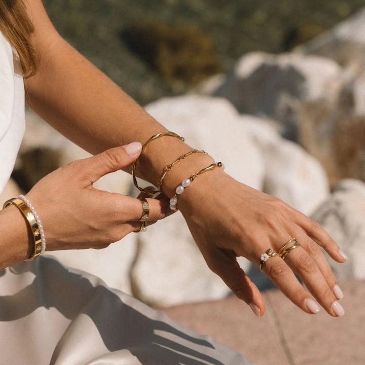 Baroque Pearl Gold Bracelet