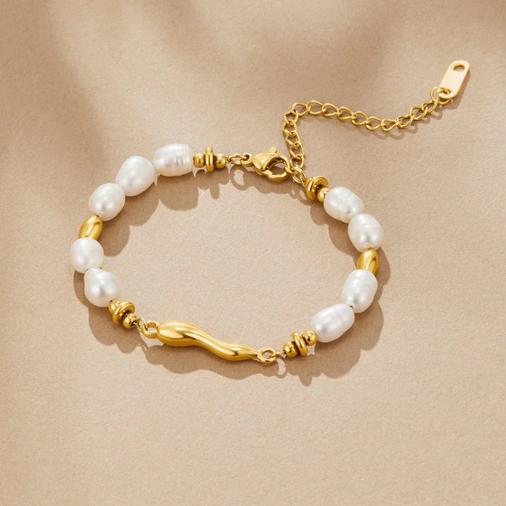 Baroque Pearl Gold Bracelet