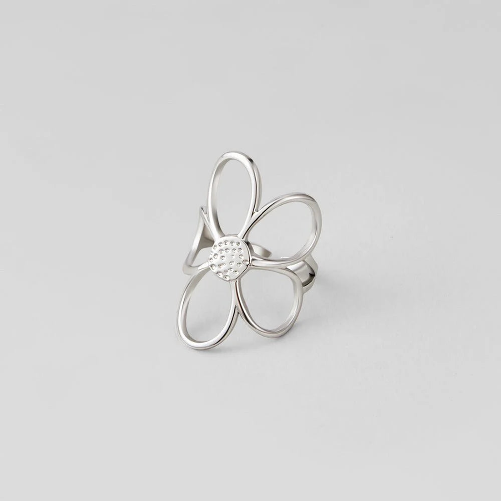 Golden Daisy Ring